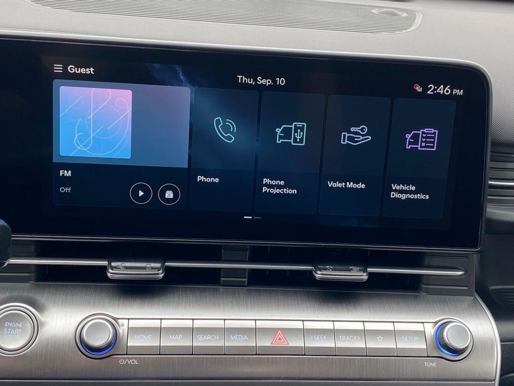 2027 Hyundai KONA SE FWD