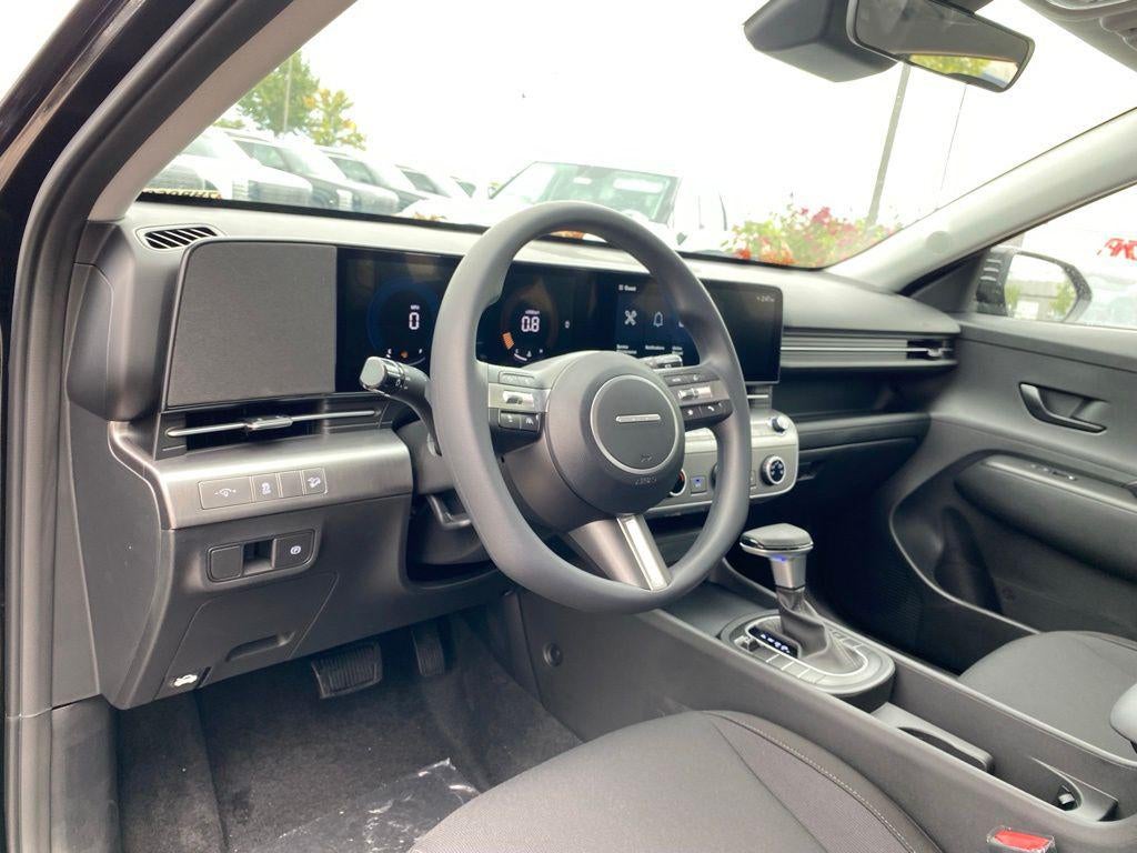2027 Hyundai KONA SE FWD