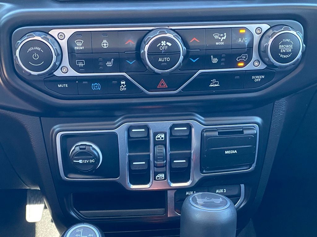 2023 Jeep Wrangler Sahara 4xe - REMOTE START / APPLE CARPLAY