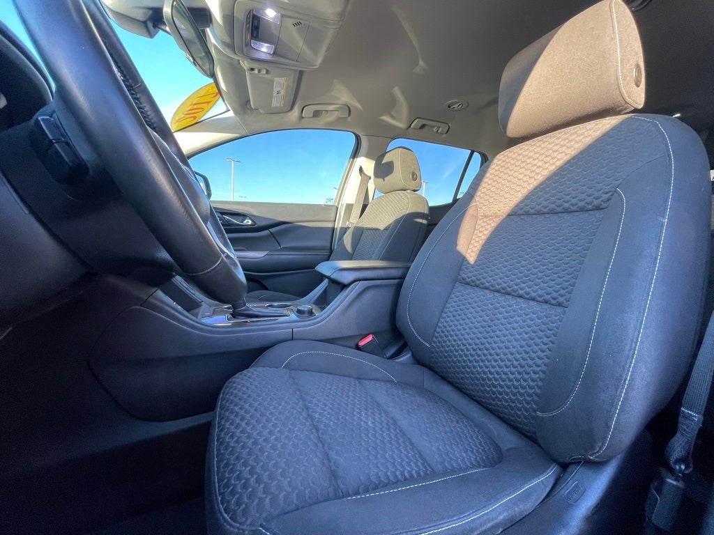 2017 GMC Acadia SLE-2 - KEYLESS ENTRY / HEATED SEATS