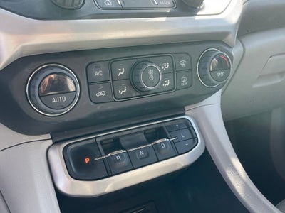 2022 GMC Acadia SLT - MEMORY SEATS / BLIND ZONE ALERT