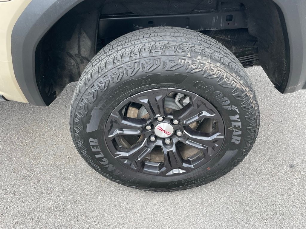 2023 GMC Canyon Elevation - CLEAN CARFAX / FORWARD COLLISION ALERT