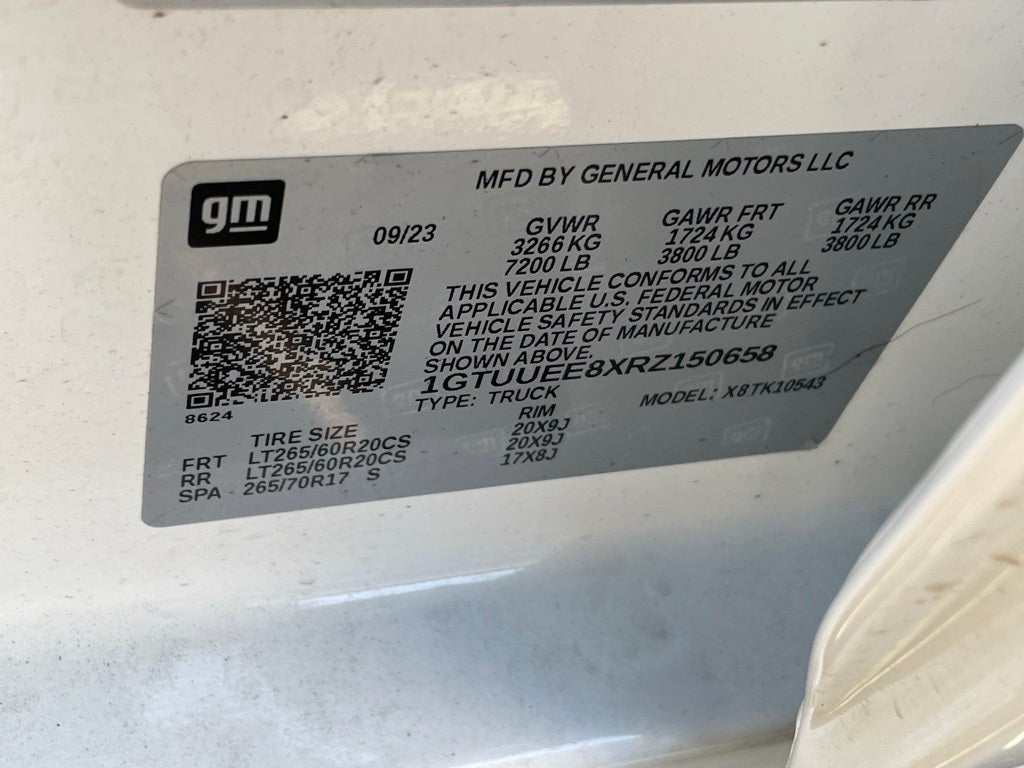 2024 GMC Sierra 1500 AT4 - DURAMAX 3.0L DIESEL / 2" LIFT AND MONOTUBE