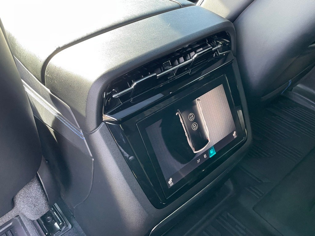 2025 Cadillac ESCALADE IQ Sport 1 - BLUECRUISE / 450 MILES PER CHARGE