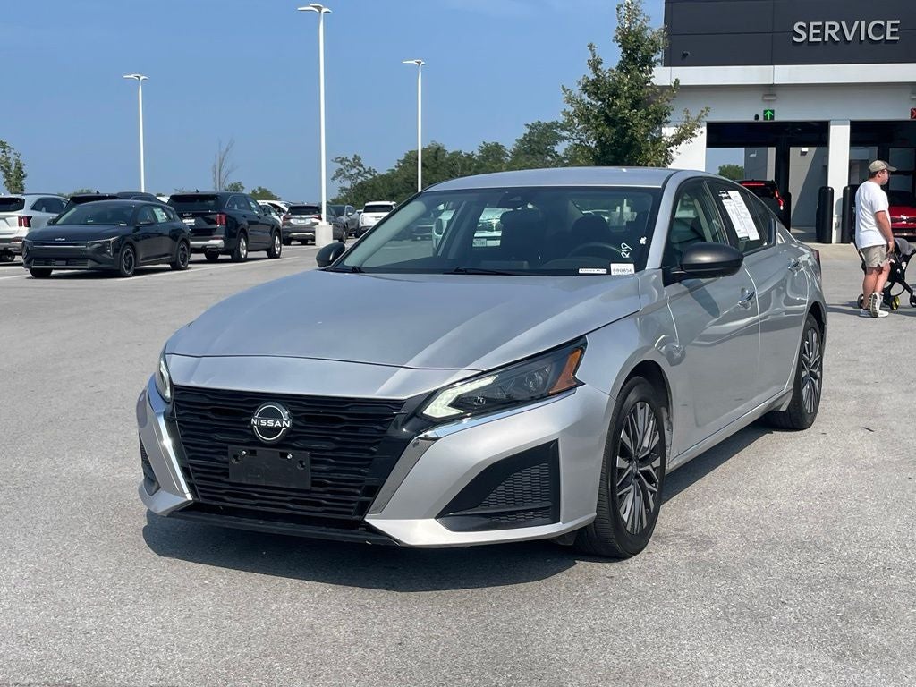 2024 Nissan Altima 2.5 SV - BLIND SPOT ASSIST / APPLE CARPLAY