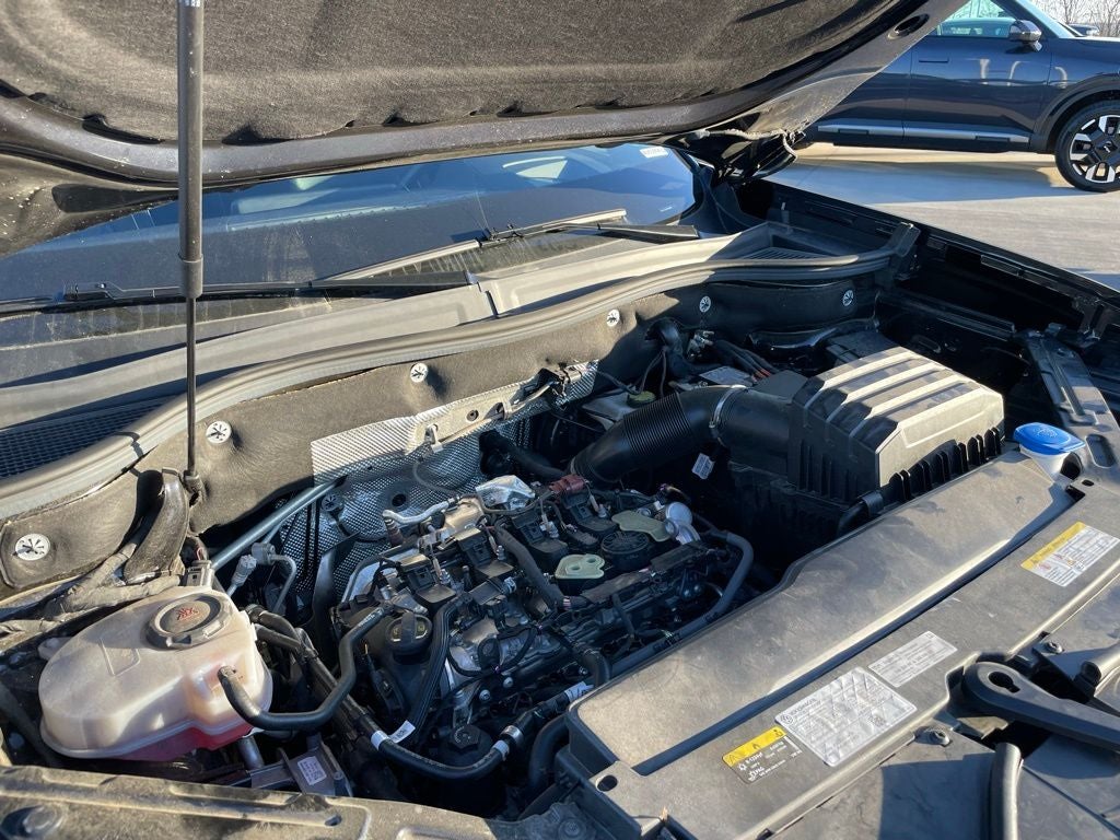 2024 Volkswagen Atlas 2.0T SEL Premium R-Line - MEMORY SEATS