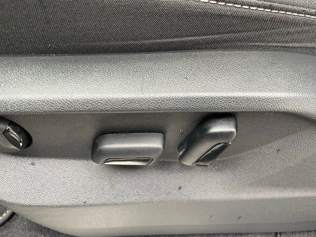 2023 Volkswagen Atlas 2.0T SE w/Technology