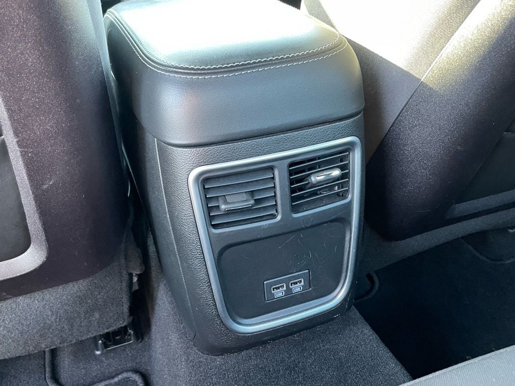 2019 Dodge Charger SXT - APPLE CARPLAY / REMOTE START