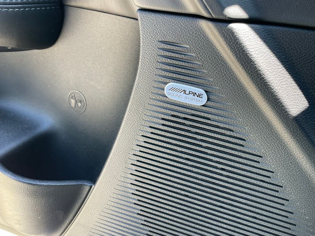 2022 Dodge Challenger R/T Scat Pack Widebody - SHAKER PKG / VENTILATED SEATS