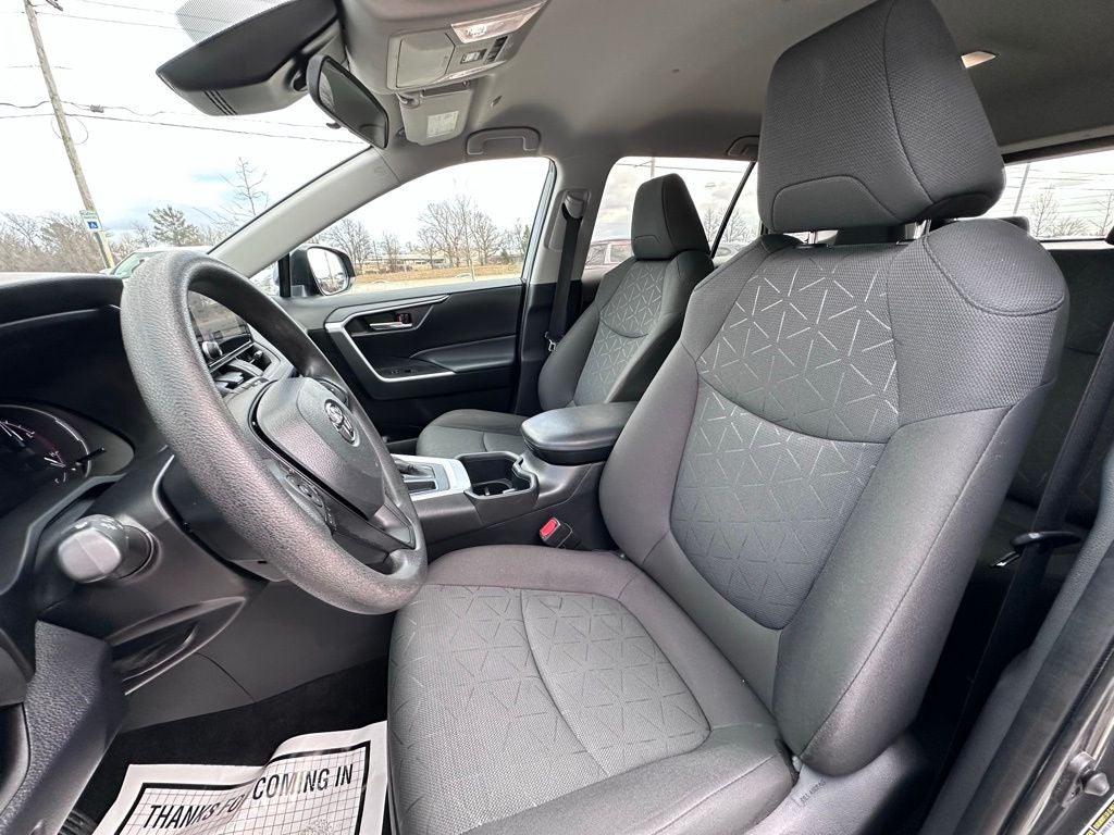 2024 Toyota RAV4 XLE - RADAR CRUISE CONTROL / WIRELESS CARPLAY