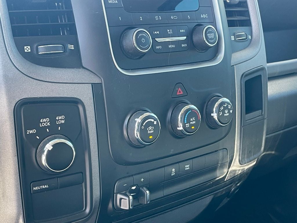 2018 RAM 3500 Tradesman - ONE OWNER / 6.4 HEMI