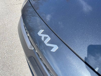 2023 Kia Forte LXS - KIA CERTIFIED / APPLE CARPLAY