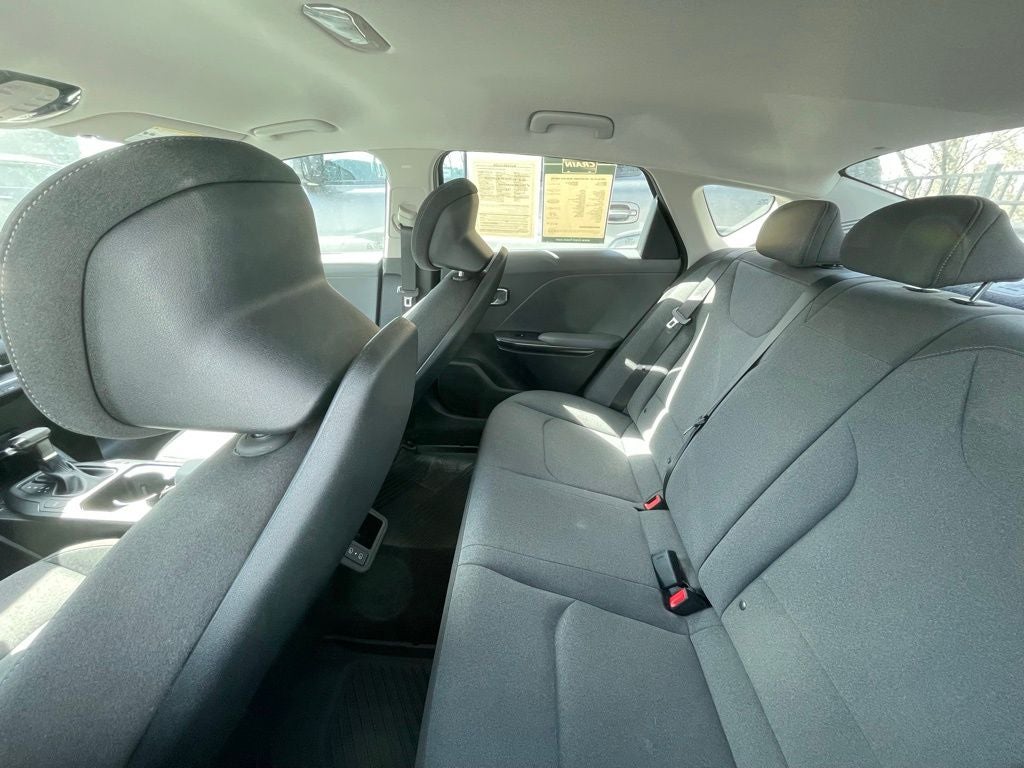 2025 Kia K4 LXS - KIA CERTIFIED / BLIND SPOT MONITOR