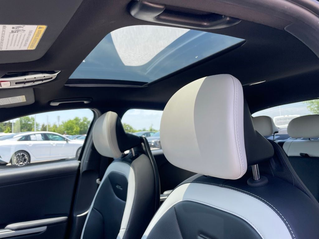 2025 Kia K4 GT-Line - KIA CERTIFIED / SUNROOF