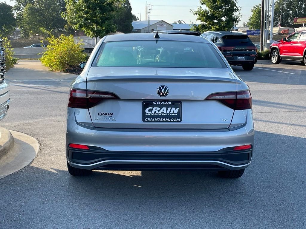 2024 Volkswagen Jetta 1.5T SE - 40 MPG / RAIN SENSING WIPERS