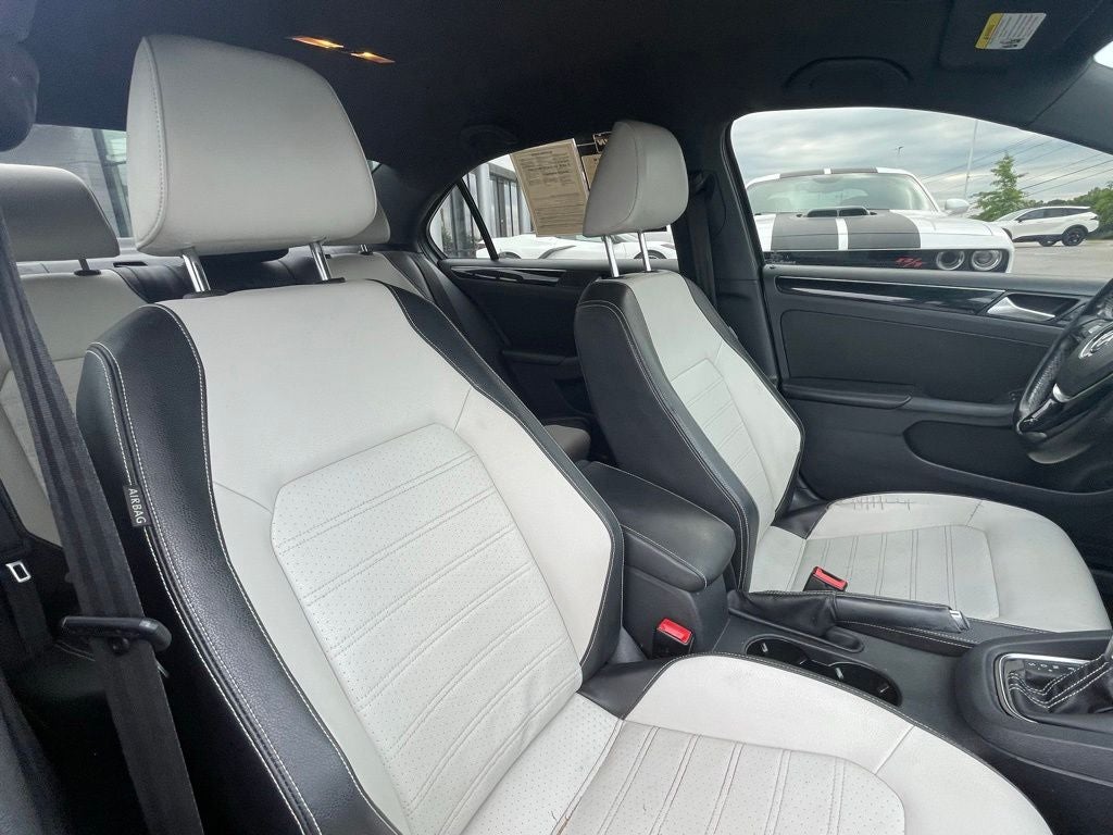 2015 Volkswagen Jetta 1.8T Sport - HEATED SEATS / FOG LIGHTS