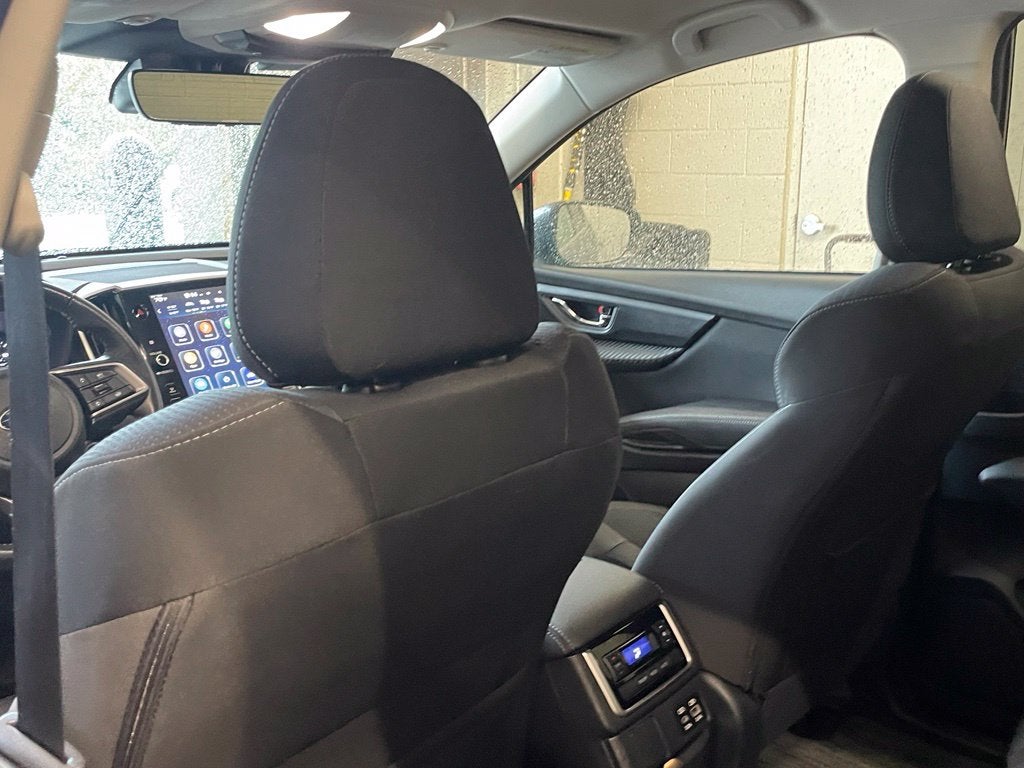 2025 Subaru Ascent Premium - 7 PASSENGER / APPLE CARPLAY