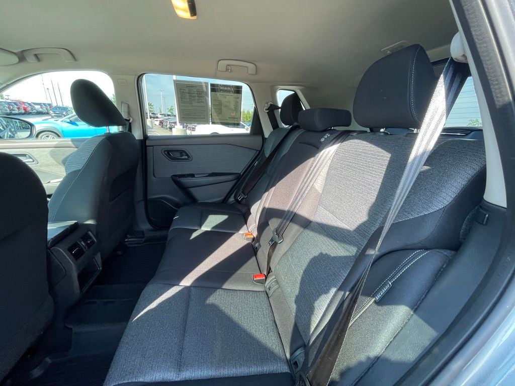 2021 Nissan Rogue S - 35 MPG / APPLE CARPLAY