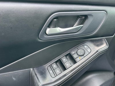 2024 Nissan Rogue SV - POWER LIFTGATE / APPLE CARPLAY