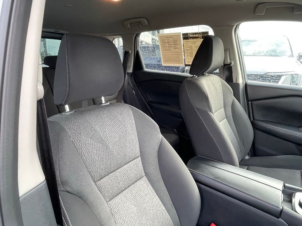 2024 Nissan Rogue SV - POWER LIFTGATE / APPLE CARPLAY