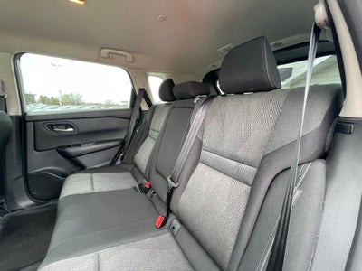 2024 Nissan Rogue SV - REMOTE START / APPLE CARPLAY