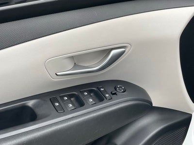 2022 Hyundai TUCSON SEL - ONE OWNER / HEATED SEATS