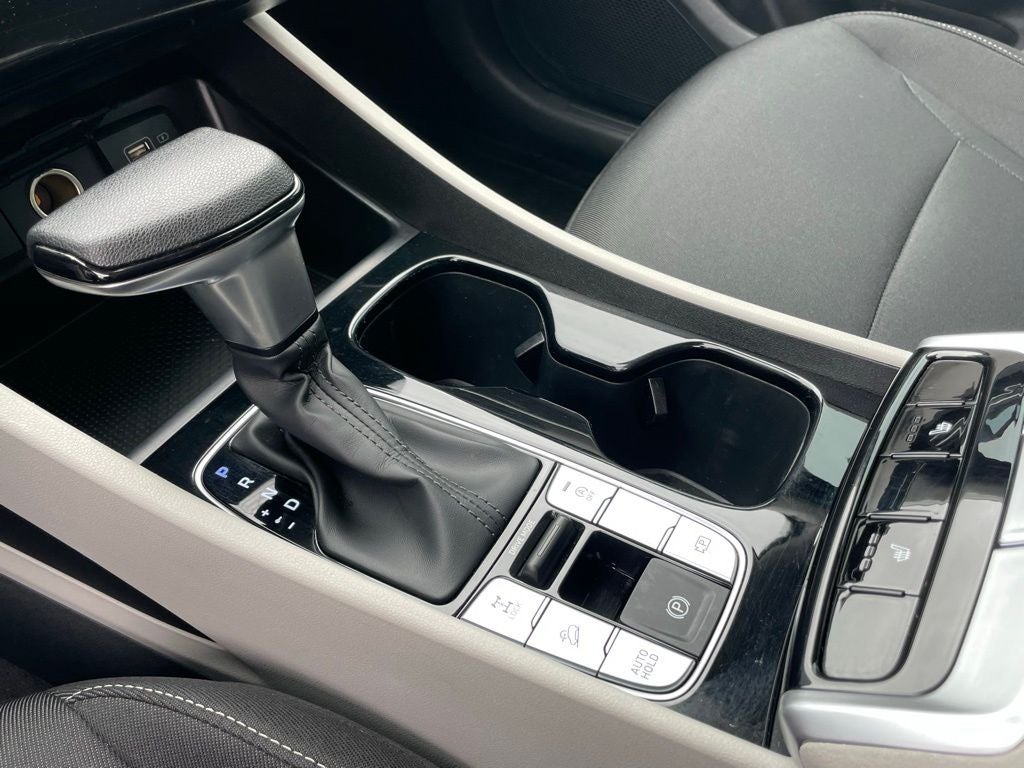 2022 Hyundai TUCSON SEL - ONE OWNER / HEATED SEATS