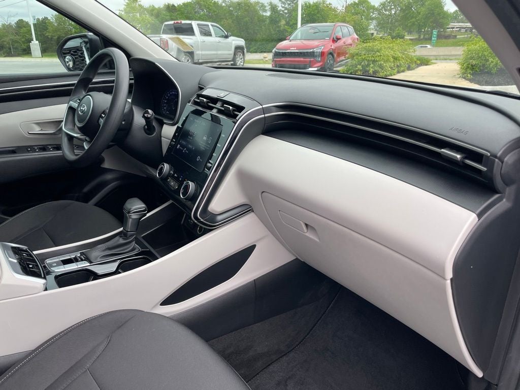 2022 Hyundai TUCSON SEL - ONE OWNER / HEATED SEATS