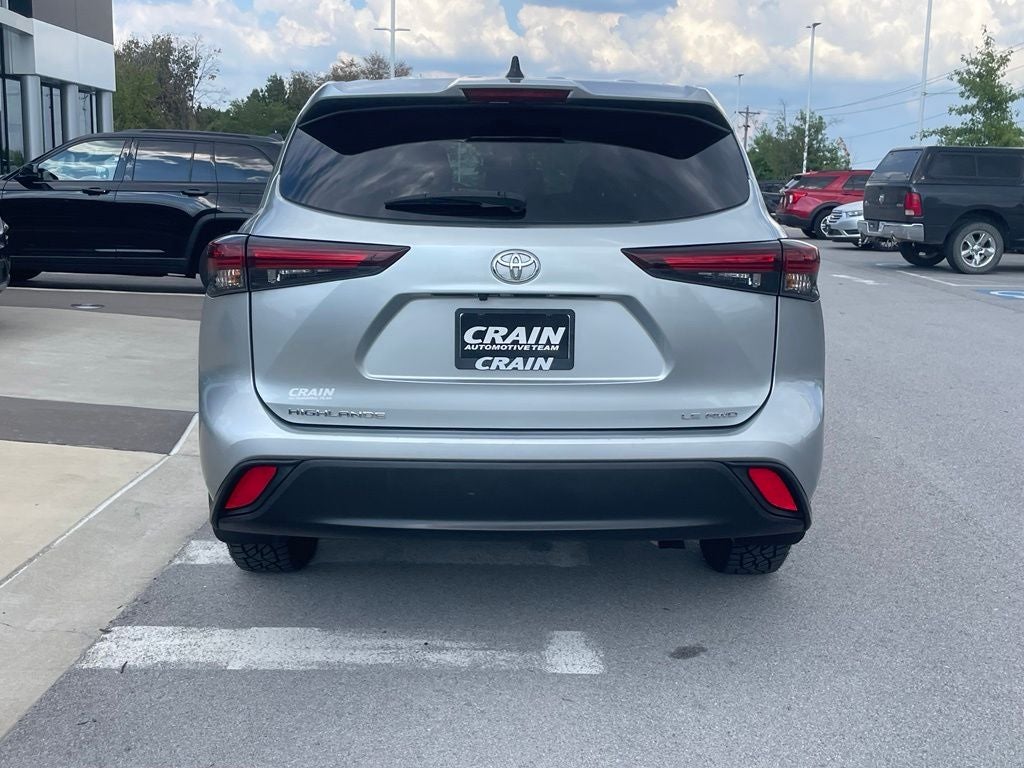 2024 Toyota Highlander LE - 3RD ROW / POWER LIFTGATE