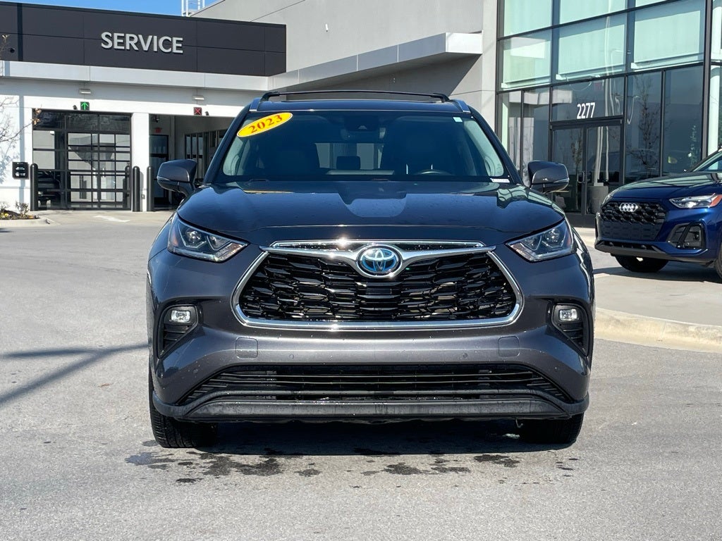 2023 Toyota Highlander Hybrid Limited - MOONROOF / VENTILATED SEATS