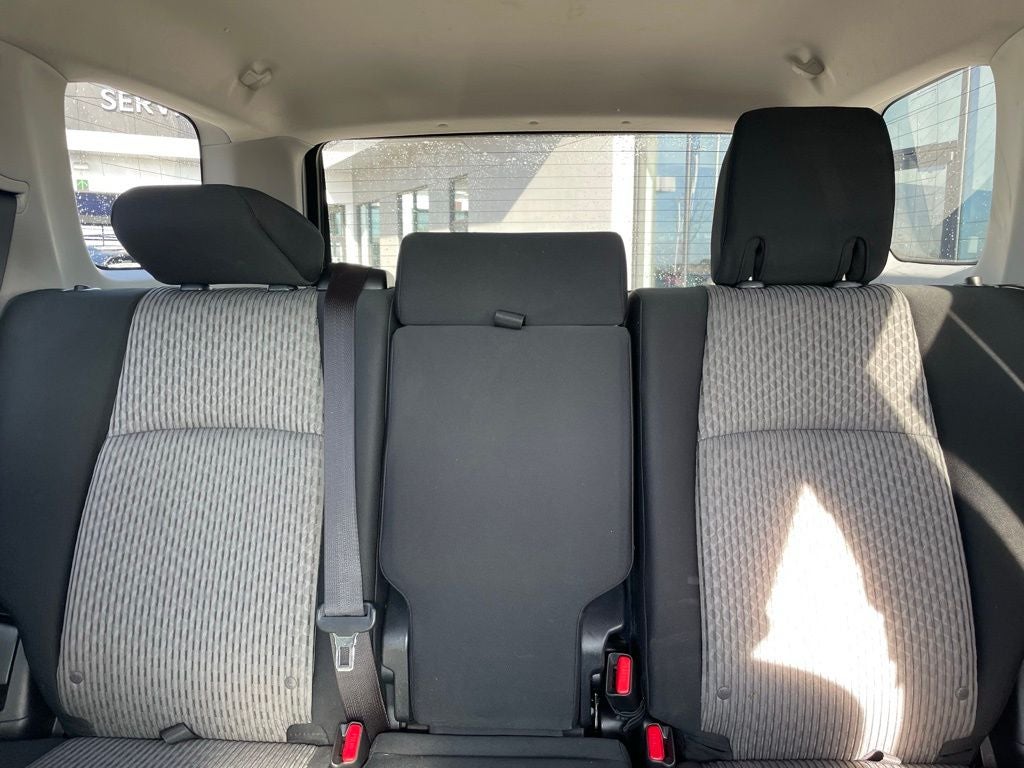 2024 Toyota 4Runner SR5 - TOYOTA SAFETY SENSE / 8-INCH TOUCHSCREEN