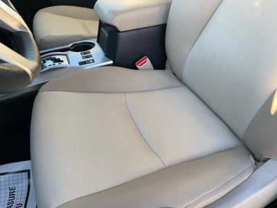 2024 Toyota 4Runner SR5 Premium - LIGHT INTERIOR / APPLE CARPLAY