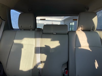 2024 Toyota 4Runner SR5 Premium - LIGHT INTERIOR / APPLE CARPLAY