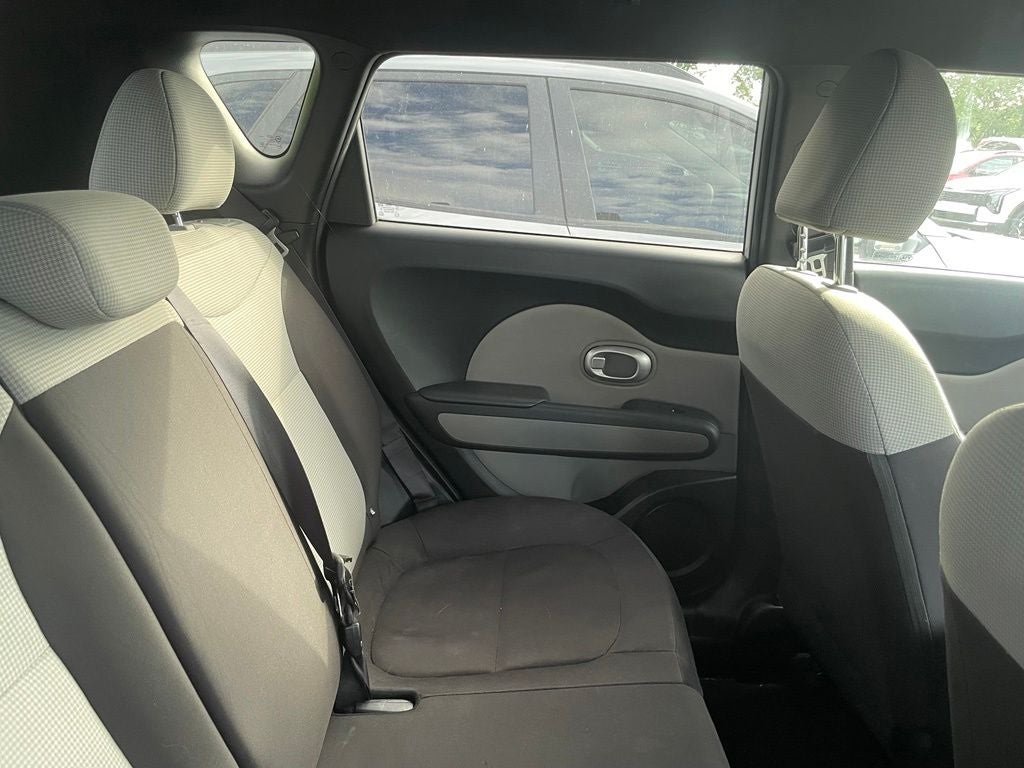 2015 Kia Soul Base