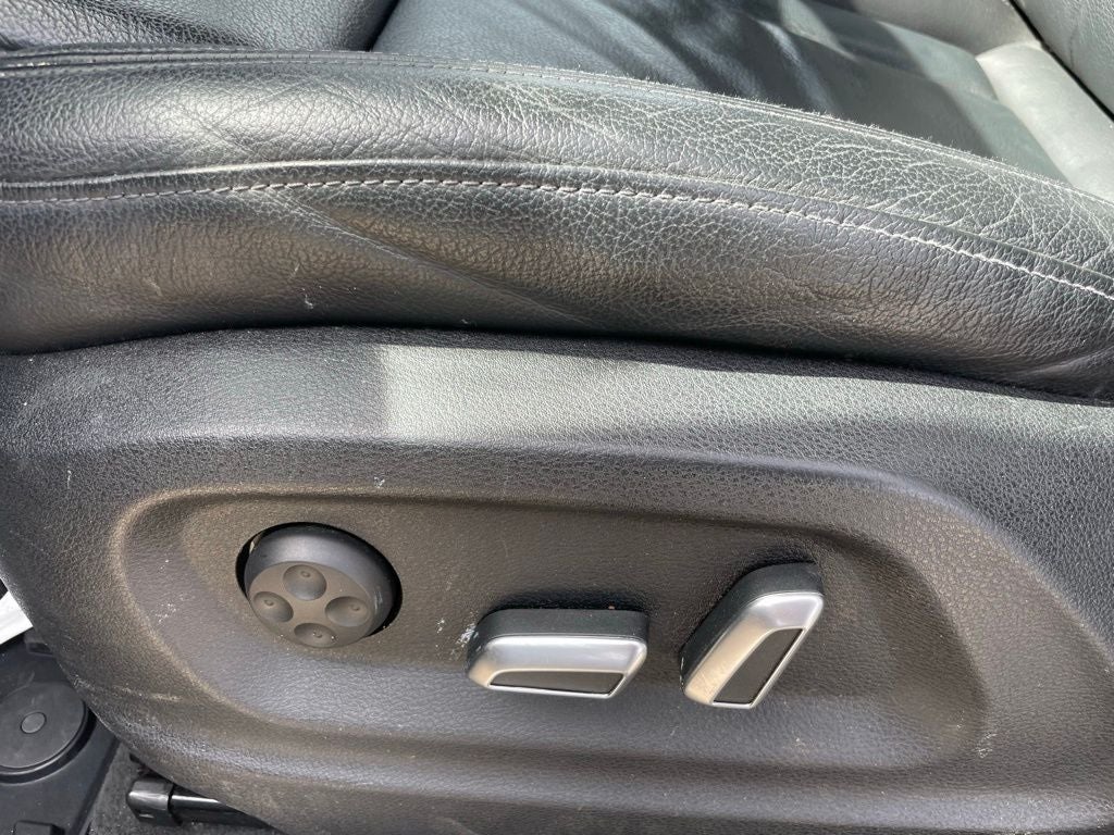 2016 Audi Q5 3.0T Prestige QUATTRO - HEATED CUP HOLDERS / PANORAMIC ROOF