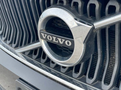 2020 Volvo XC40 Momentum - POWER TAILGATE / MEMORY SEATS
