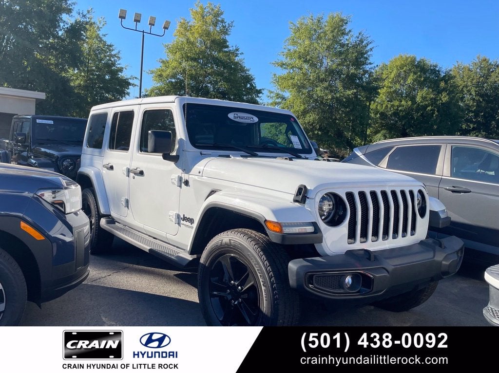 2020 Jeep Wrangler Unlimited Sahara Altitude Leather, Navi, Alpine, One Owner, Clean CarFax