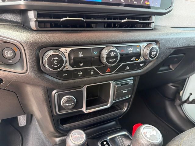 2024 Jeep Wrangler Sport CLEAN CARFAX 1-OWNER