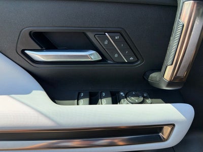 2025 GMC Hummer EV SUV 3X Low Miles, Clean CarFax