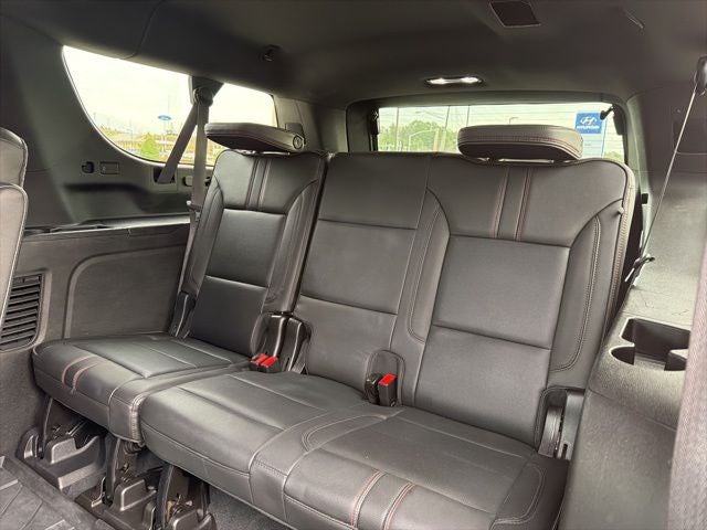 2021 Chevrolet Suburban RST