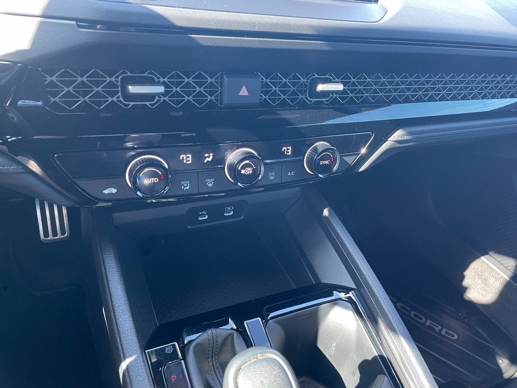2023 Honda Accord Hybrid Sport Clean CarFax, One Owner