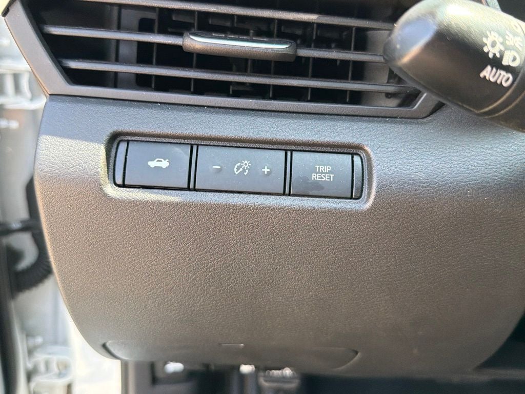 2025 Nissan Altima 2.5 SV CARFAX 1-Owner