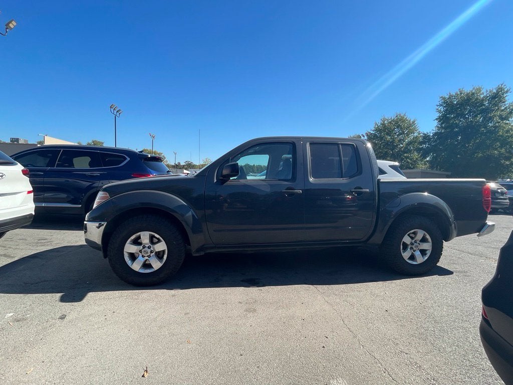 2011 Nissan Frontier SV CarFax One Owner