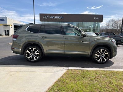 2025 Volkswagen Atlas 2.0T SEL Premium R-Line