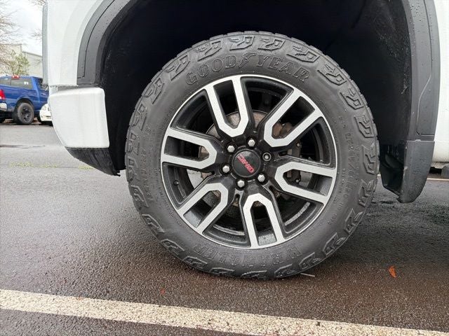 2022 GMC Sierra 1500 Limited AT4