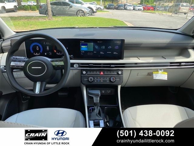 2025 Hyundai TUCSON SE FWD