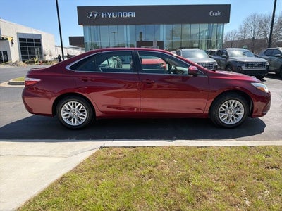 2017 Toyota Camry LE