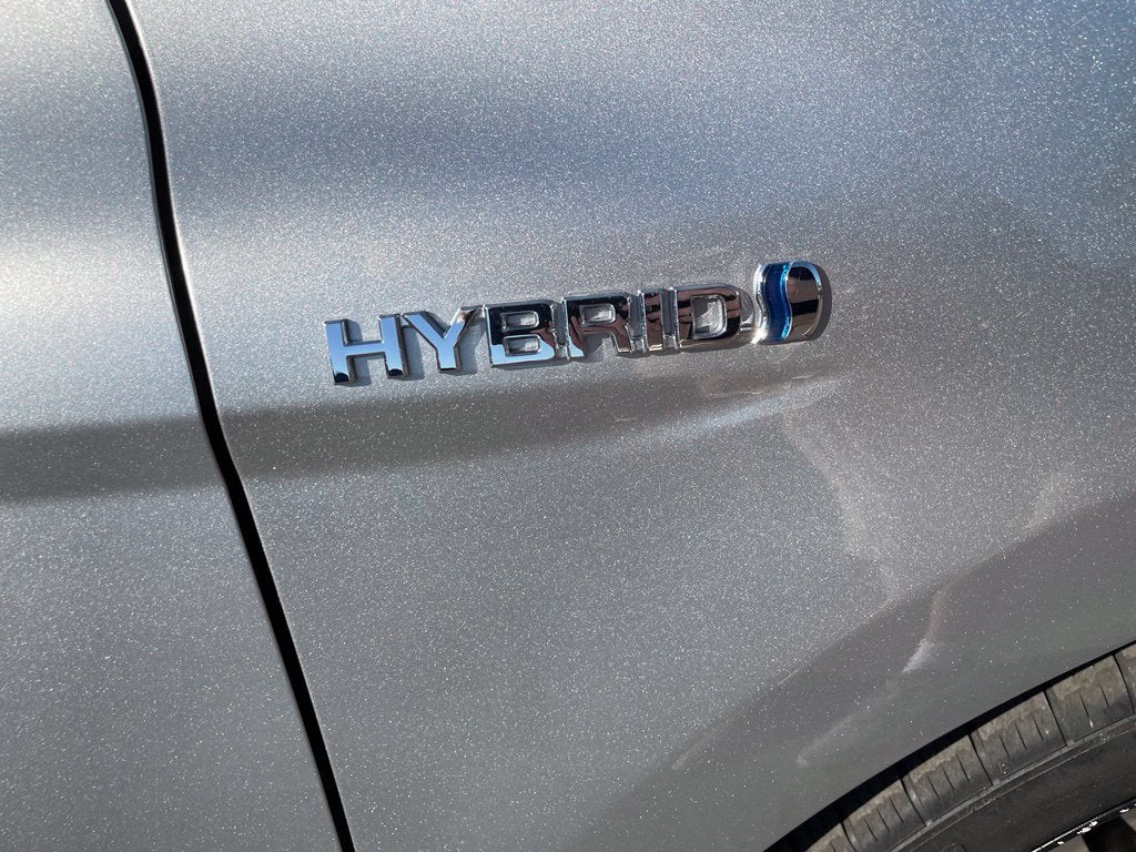 2021 Toyota Camry Hybrid XSE Pano Roof, Leather