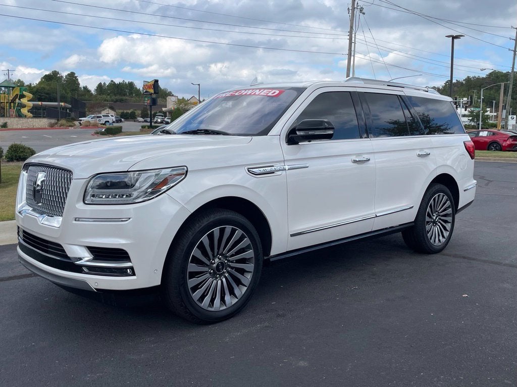 2019 Lincoln Navigator Reserve Clean CarFax, Revel Audio, Leather, Third Row