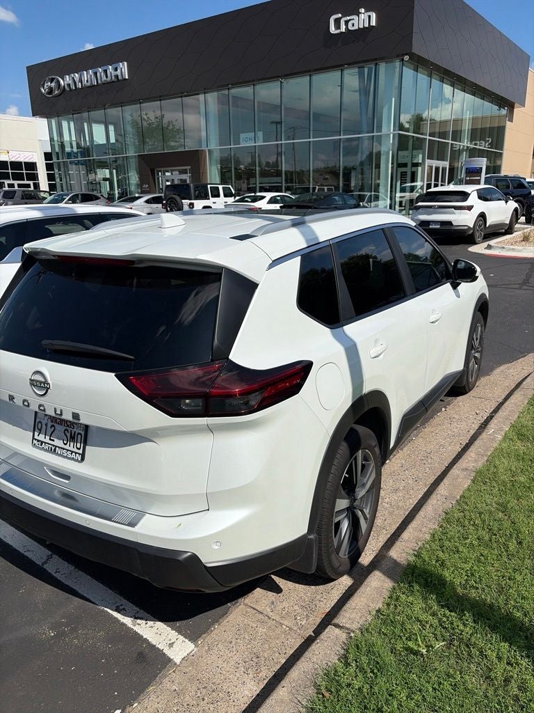2025 Nissan Rogue SV